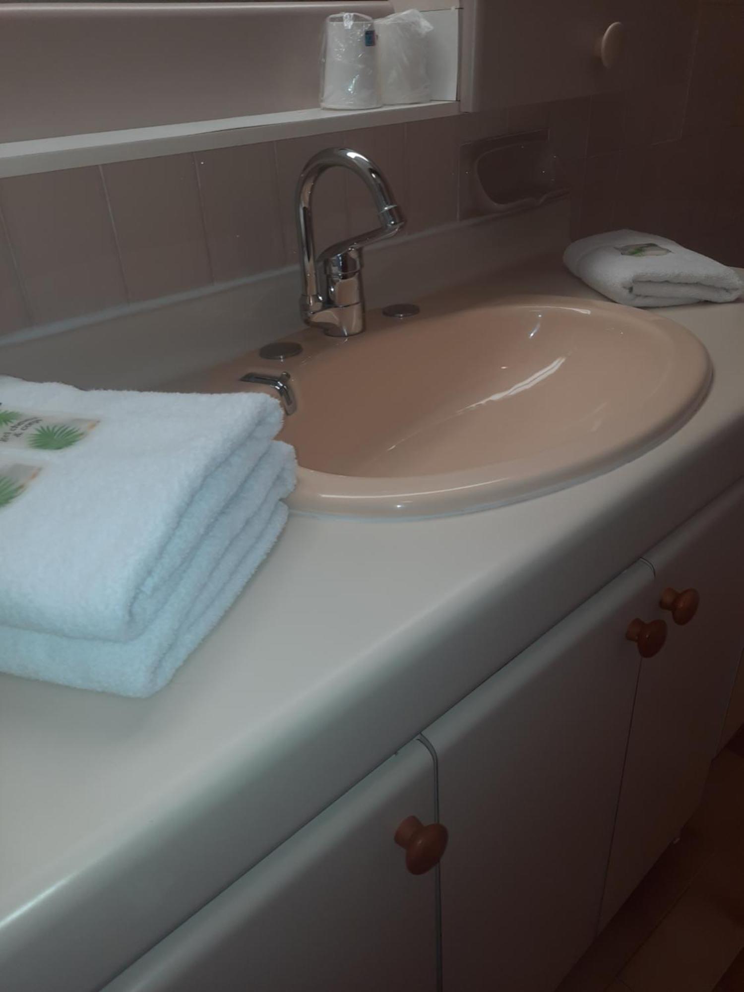 Hotel Central Digne-les-Bains Szoba fotó