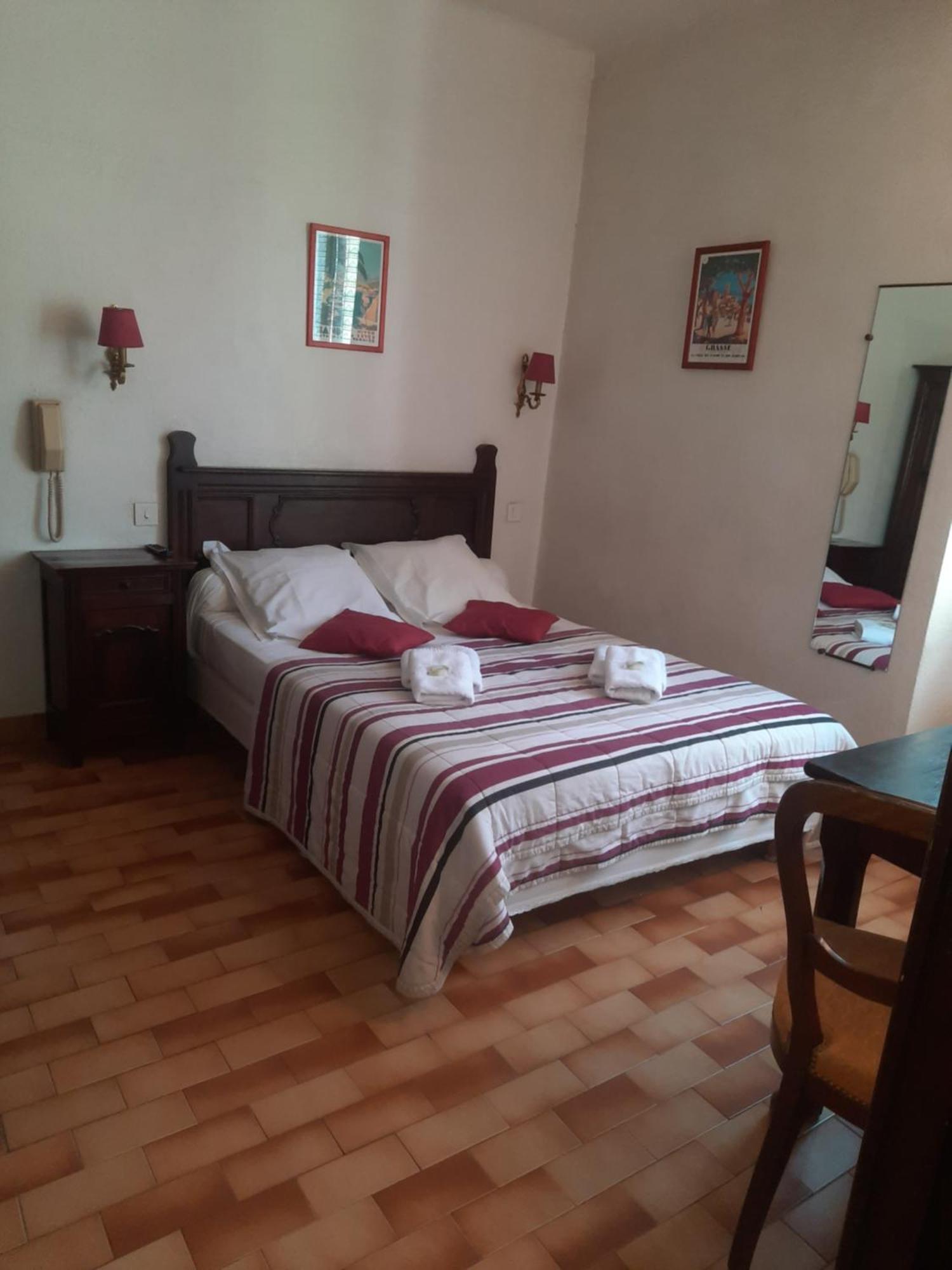Hotel Central Digne-les-Bains Kültér fotó